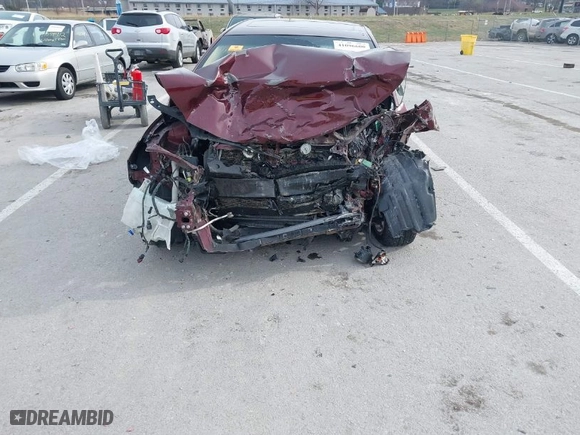 2013 Toyota Avalon XLE with VIN 4T1BK1EB2DU028685, listed as a IAAI auction lot 41096600 with 1 mi miles. Bid and sale history available at carsss.com. Image 6.