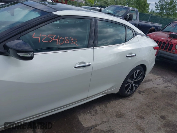 2018 Nissan Maxima SL with VIN 1N4AA6AP2JC395188, listed as a IAAI auction lot 42540832 with 106,898 mi miles and . Bid and sale history available at DreamBid. Image 15.
