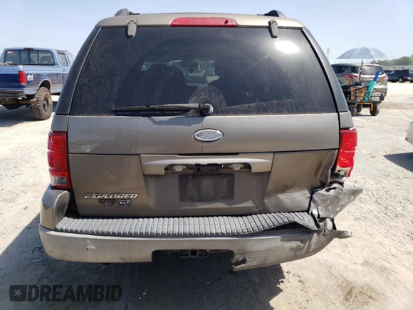 2002 Ford Explorer XLT с VIN 1FMZU63K02UD60484, выставлен на аукционе Copart как лот 57125655 с пробегом 288 869 миль миль и Списание • Salvage title. История ставок и продаж доступна на DreamBid. Изображение 6.