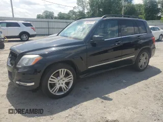 2013 Mercedes-Benz GLK 350 z VIN WDCGG8JB9DF940920, wystawiony jako Copart lot #56973415 z przebiegiem 149 895 mil mil oraz Szkoda całkowita • Salvage title. Historia ofert i sprzedaży dostępna na DreamBid. Obrazek 1.