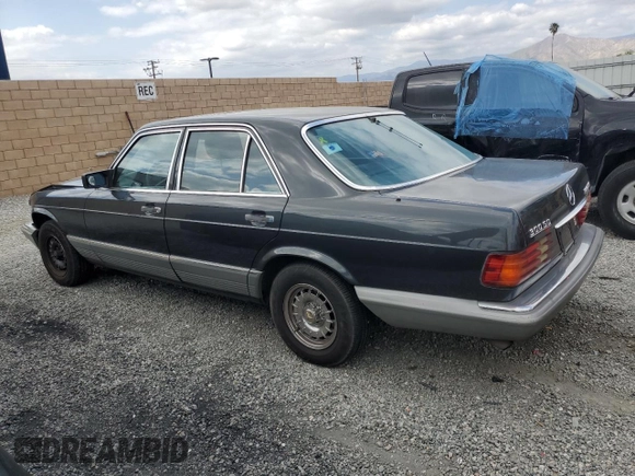 1985 Mercedes-Benz 300 with VIN WDBCB20C8FA141333, listed as a Copart auction lot 51154565 with 123,377 mi miles and Clean Title. Bid and sale history available at DreamBid. Image 2.