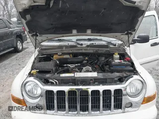 2006 Jeep Liberty Limited with VIN 1J4GL58K66W259083, listed as a IAAI auction lot 41267402 with 106,514 mi miles. Bid and sale history available at carsss.com. Image 10.