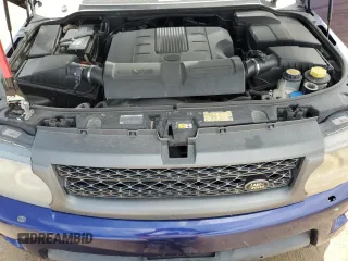 2010 Land Rover Range Rover Sport HSE LUX with VIN SALSK2D44AA224467, listed as a Copart auction lot 54163925 with 143,828 mi miles and Clean Title. Bid and sale history available at carsss.com. Image 12.