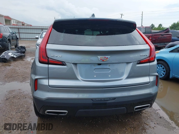 2025 Cadillac XT4 FWD Premium Luxury с VIN 1GYFZCR44SF122443, выставлен на аукционе IAAI как лот 42414279 с пробегом 11 023 миль миль и . История ставок и продаж доступна на DreamBid. Изображение 16.