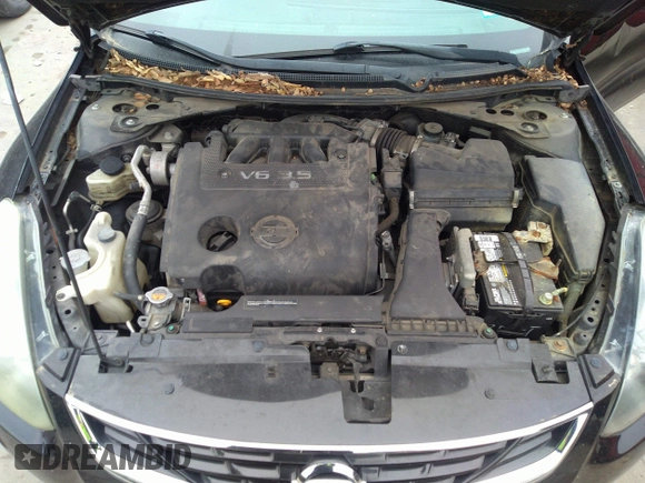 2012 Nissan Altima 3.5 SR with VIN 1N4BL2EP3CC149982, listed as a IAAI auction lot 41387129 with 129,954 mi miles. Bid and sale history available at carsss.com. Image 10.