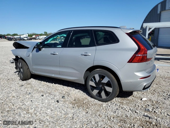 2024 Volvo XC60 Recharge Plug-In Hybrid Plus Dark Theme with VIN YV4H60DL7R1842294, listed as a Copart auction lot 52765354 with 1,999 mi miles and Salvage Title. Bid and sale history available at carsss.com. Image 2.