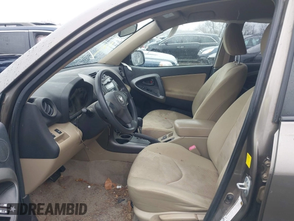 2011 Toyota RAV4 with VIN JTMBK4DV0B5099585, listed as a IAAI auction lot 41502571 with 162,850 mi miles. Bid and sale history available at carsss.com. Image 5.
