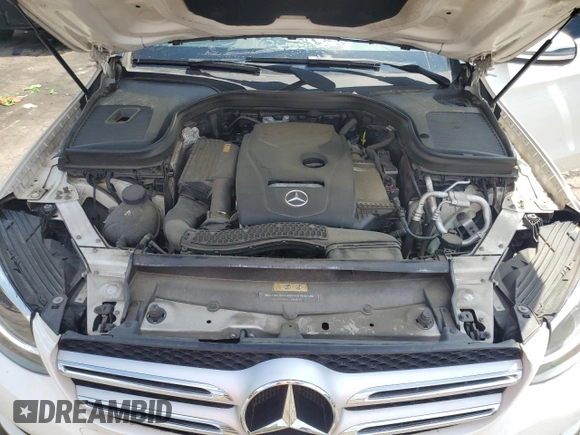 2019 Mercedes-Benz GLC 300 z VIN WDC0G4JB3KV169139, wystawiony jako Copart lot #55762975 z przebiegiem 106 870 mil mil oraz Szkoda całkowita • Salvage title. Historia ofert i sprzedaży dostępna na DreamBid. Obrazek 12.