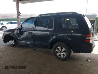2006 Ford Explorer XLT with VIN 1FMEU73846UB53904, listed as a IAAI auction lot 41644809 with 132,986 mi miles. Bid and sale history available at carsss.com. Image 3.
