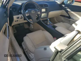 2013 Lexus IS 250 C with VIN JTHFF2C20D2527417, listed as a Copart auction lot 84261014 with 152,041 mi miles and Salvage title. Bid and sale history available at DreamBid. Image 8.