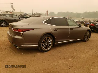 2019 Lexus LS with VIN JTHC51FF1K5006989, listed as a Copart auction lot 55203413 with 30,985 mi miles. Bid and sale history available at carsss.com. Image 3.