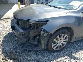 2016 Nissan Altima 2.5 SR with VIN 1N4AL3AP0GC186923, listed as a IAAI auction lot 41897336 with 217,771 mi miles. Bid and sale history available at carsss.com. Image 12.