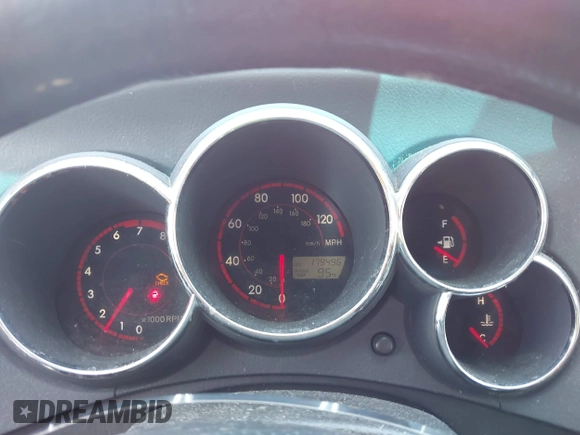 2004 Pontiac Vibe with VIN 5Y2SL62844Z430833, listed as a IAAI auction lot 42466226 with 179,496 mi miles and . Bid and sale history available at DreamBid. Image 7.