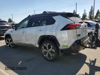 2023 Toyota RAV4 XSE z VIN JTMEB3FVXPD124056, wystawiony jako Copart lot #63228265 z przebiegiem 6 239 mil mil oraz Szkoda całkowita • Salvage title. Historia ofert i sprzedaży dostępna na DreamBid. Obrazek 2.