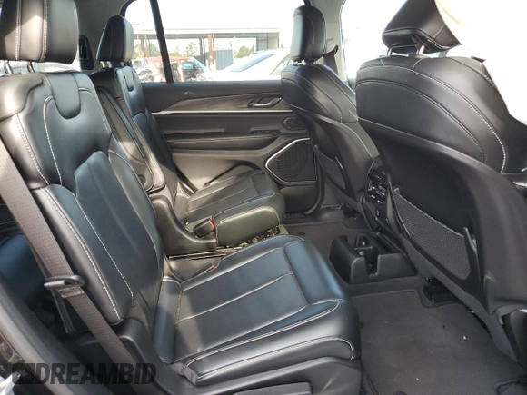 2021 Jeep Grand Cherokee Limited with VIN 1C4RJJBG3M8116482, listed as a Copart auction lot 54333095 with 31,178 mi miles and Salvage title. Bid and sale history available at DreamBid. Image 11.