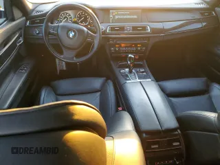 2011 BMW 7 Series 750i z VIN WBAKA8C57BCY36575, wystawiony jako Copart lot #77526024 z przebiegiem 120 087 mil mil oraz Czysty tytuł • Clean title. Historia ofert i sprzedaży dostępna na DreamBid. Obrazek 8.
