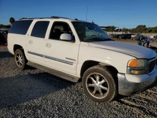 2004 GMC Yukon XL SLE with VIN 3GKEC16T44G241408, listed as a Copart auction lot 80139054 with 248,076 mi miles and Salvage Title. Bid and sale history available at carsss.com. Image 4.