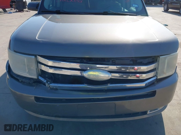 2012 Ford Flex SE with VIN 2FMGK5BC9CBD08666, listed as a IAAI auction lot 41962761 with 208,525 mi miles. Bid and sale history available at carsss.com. Image 6.
