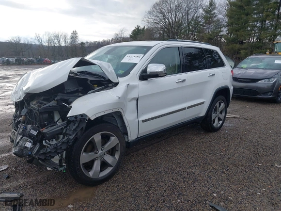 2015 Jeep Grand Cherokee Limited with VIN 1C4RJFBG3FC671803, listed as a IAAI auction lot 41224584 with 110,589 mi miles. Bid and sale history available at carsss.com. Image 2.