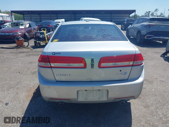 2011 Lincoln MKZ with VIN 3LNHL2GC6BR764892, listed as a IAAI auction lot 42061202 with 160,697 mi miles. Bid and sale history available at carsss.com. Image 16.