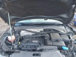 2015 Audi Q3 Premium Plus с VIN WA1EFCFS7FR006858, выставлен на аукционе IAAI как лот 41838322 с пробегом 119 893 миль миль и . История ставок и продаж доступна на DreamBid. Изображение 10.