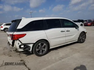 2020 Honda Odyssey Touring z VIN 5FNRL6H8XLB008222, wystawiony jako Copart lot #48782205 z przebiegiem 152 088 mil mil oraz Szkoda całkowita • Salvage title. Historia ofert i sprzedaży dostępna na DreamBid. Obrazek 3.