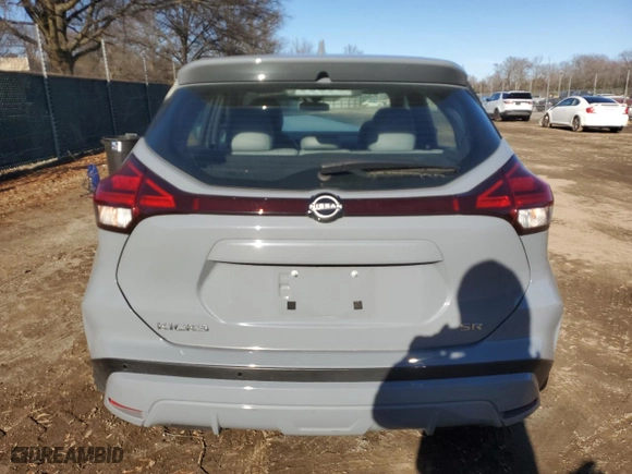 2022 Nissan Kicks SR with VIN 3N1CP5DV4NL489396, listed as a Copart auction lot 45162275 with 34,968 mi miles and Salvage Title. Bid and sale history available at carsss.com. Image 6.
