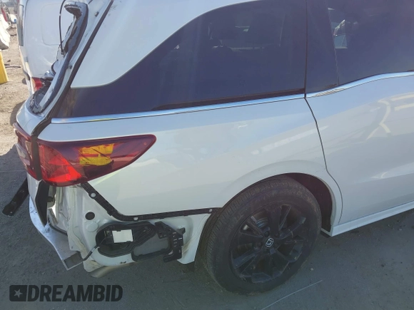 2024 Honda Odyssey Sport with VIN 5FNRL6H70RB061575, listed as a IAAI auction lot 41684598 with 8,187 mi miles and . Bid and sale history available at DreamBid. Image 19.