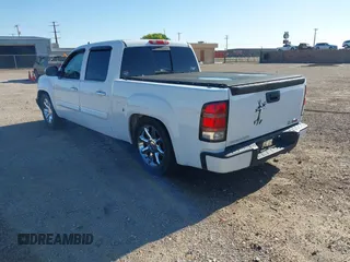 2008 GMC Sierra Denali z VIN 2GTEK638781279676, wystawiony jako IAAI lot #42124705 z przebiegiem 136 823 mil mil oraz . Historia ofert i sprzedaży dostępna na DreamBid. Obrazek 3.