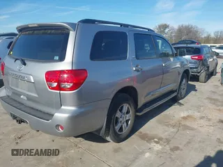 2010 Toyota Sequoia SR5 with VIN 5TDZM5G16AS002051, listed as a IAAI auction lot 41313149 with 182,666 mi miles. Bid and sale history available at carsss.com. Image 4.