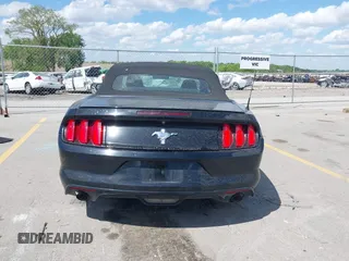 2015 Ford Mustang V6 с VIN 1FATP8EMXF5326960, выставлен на аукционе IAAI как лот 42255651 с пробегом 76 625 миль миль и . История ставок и продаж доступна на DreamBid. Изображение 15.