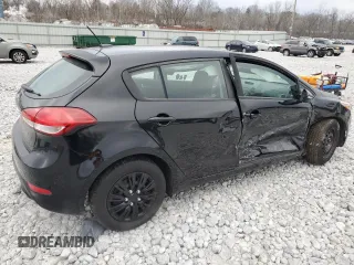 2018 Kia Forte LX with VIN KNAFK5A89J5773363, listed as a Copart auction lot 83158374 with 37,331 mi miles and Salvage Title. Bid and sale history available at carsss.com. Image 3.