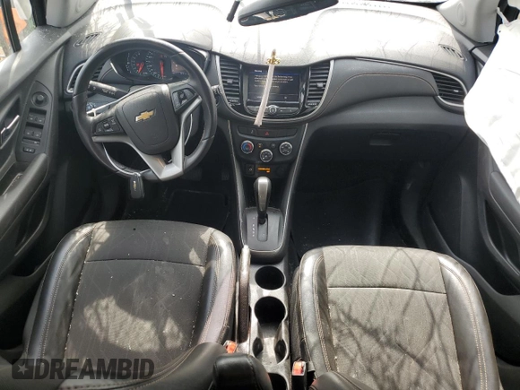 2020 Chevrolet Trax LT z VIN 3GNCJLSB4LL251497, wystawiony jako Copart lot #53252815 z przebiegiem 59 781 mil mil oraz Nie do naprawy. Historia ofert i sprzedaży dostępna na DreamBid. Obrazek 8.