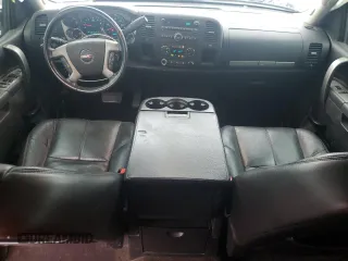 2013 GMC Sierra 1500 SLE z VIN 3GTP1VE09DG132029, wystawiony jako Copart lot #50587035 z przebiegiem 178 949 mil mil oraz Szkoda całkowita • Salvage title. Historia ofert i sprzedaży dostępna na DreamBid. Obrazek 8.
