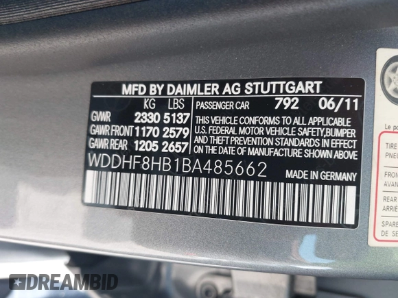 2011 Mercedes-Benz E-Class E 350 Luxury with VIN WDDHF8HB1BA485662, listed as a IAAI auction lot 41978098 with 28,765 mi miles. Bid and sale history available at carsss.com. Image 9.