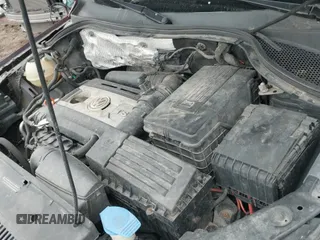 2009 Volkswagen Tiguan SE с VIN WVGBV75N39W506354, выставлен на аукционе IAAI как лот 41564285 с пробегом 146 867 миль миль и . История ставок и продаж доступна на DreamBid. Изображение 15.