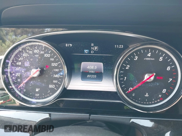2017 Mercedes-Benz E 300 Luxury z VIN WDDZF4KB7HA217326, wystawiony jako IAAI lot #42444259 z przebiegiem 89 335 mil mil oraz . Historia ofert i sprzedaży dostępna na DreamBid. Obrazek 7.