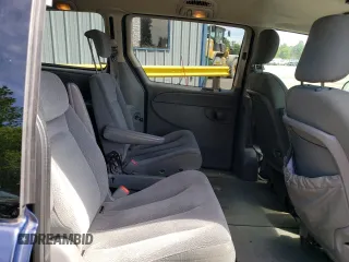 2005 Dodge Caravan SXT with VIN 2D4GP44L95R280846, listed as a Copart auction lot 56608455 with 174,140 mi miles and Salvage title. Bid and sale history available at DreamBid. Image 11.