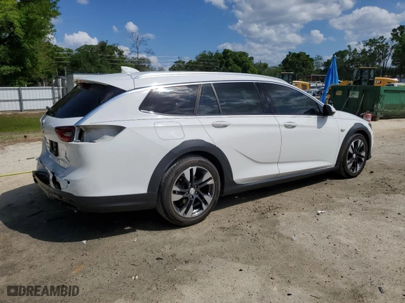 2018 Buick Regal TourX Preferred with VIN W04GU8SX4J1143440, listed as a Copart auction lot 51208815 with 79,696 mi miles and Salvage Title. Bid and sale history available at carsss.com. Image 3.
