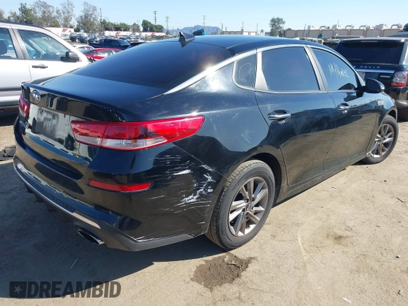 2020 Kia Optima LX z VIN 5XXGT4L30LG397179, wystawiony jako IAAI lot #41687616 z przebiegiem 69 253 mil mil oraz . Historia ofert i sprzedaży dostępna na DreamBid. Obrazek 4.