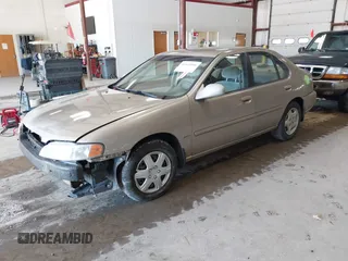 2001 Nissan Altima GXE with VIN 1N4DL01D91C128284, listed as a IAAI auction lot 41649006 with 75,262 mi miles. Bid and sale history available at carsss.com. Image 2.