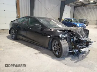 2021 Tesla Model S Long Range z VIN 5YJSA1E58MF454648, wystawiony jako Copart lot #57303595 z przebiegiem 30 003 mil mil oraz Szkoda całkowita • Salvage title. Historia ofert i sprzedaży dostępna na DreamBid. Obrazek 4.