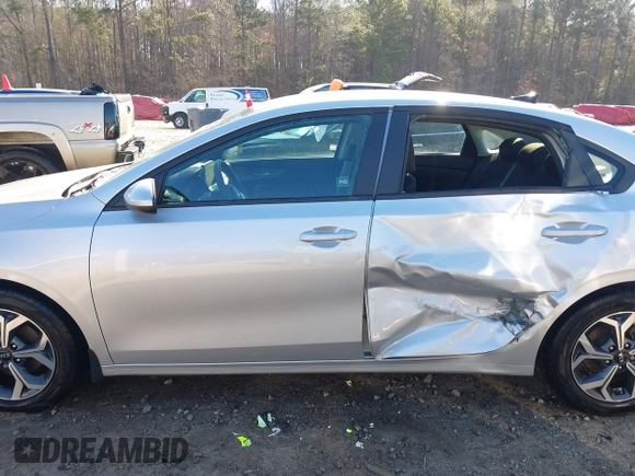 2020 Kia Forte LXS with VIN 3KPF24AD2LE234214, listed as a IAAI auction lot 41691002 with 62,162 mi miles. Bid and sale history available at carsss.com. Image 14.