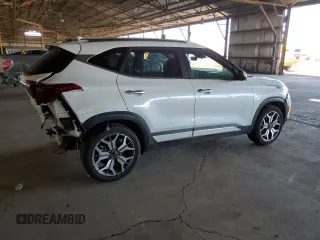 2023 Kia Seltos SX with VIN KNDETCA21P7356246, listed as a Copart auction lot 61078205 with 75,612 mi miles and Salvage title. Bid and sale history available at DreamBid. Image 3.