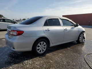 2013 Toyota Corolla L with VIN 2T1BU4EE2DC031710, listed as a Copart auction lot 54219725 with 132,197 mi miles and Salvage Title. Bid and sale history available at carsss.com. Image 3.