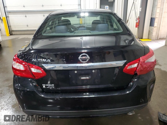 2017 Nissan Altima S z VIN 1N4AL3AP0HN359359, wystawiony jako Copart lot #51865525 z przebiegiem 99 708 mil mil oraz Szkoda całkowita • Salvage title. Historia ofert i sprzedaży dostępna na DreamBid. Obrazek 6.