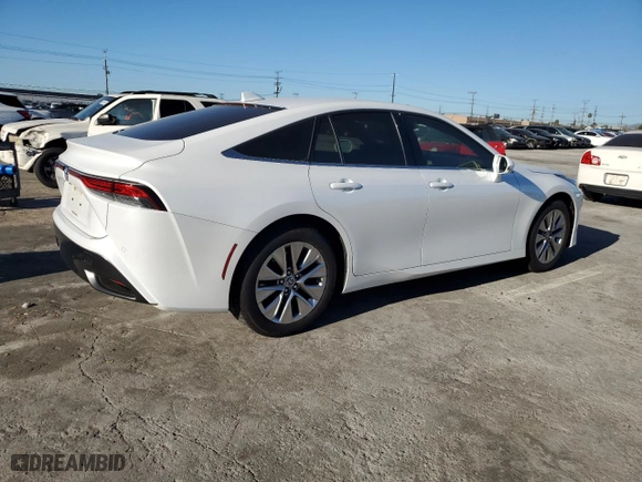 2022 Toyota Mirai XLE with VIN JTDAAAAA0NA007370, listed as a Copart auction lot 40441584 with 3,940 mi miles. Bid and sale history available at carsss.com. Image 3.