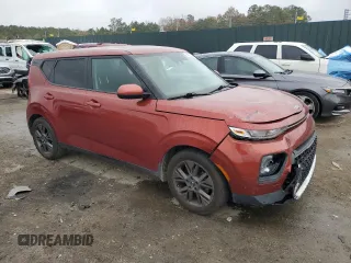 2021 Kia Soul LX with VIN KNDJ23AU2M7794692, listed as a Copart auction lot 84605444 with 98,333 mi miles and Salvage Title. Bid and sale history available at carsss.com. Image 4.