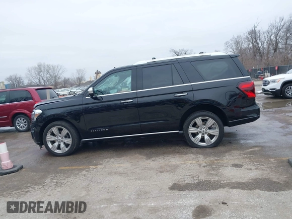 2023 Ford Expedition Platinum with VIN 1FMJU1M8XPEA35684, listed as a IAAI auction lot 41499176 with 29,684 mi miles. Bid and sale history available at carsss.com. Image 15.