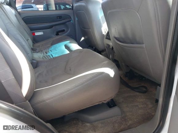 2003 Chevrolet Tahoe Z71 with VIN 1GNEK13T13R126290, listed as a IAAI auction lot 41349731 with 1 mi miles. Bid and sale history available at carsss.com. Image 8.